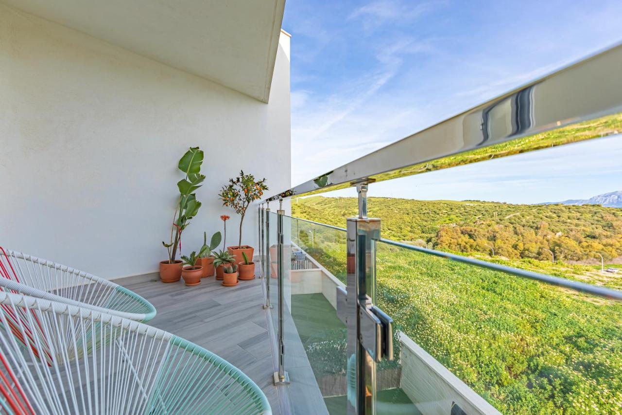 Terraza, Piscina Y Fibra Optica - Simplytarifa Tarifa